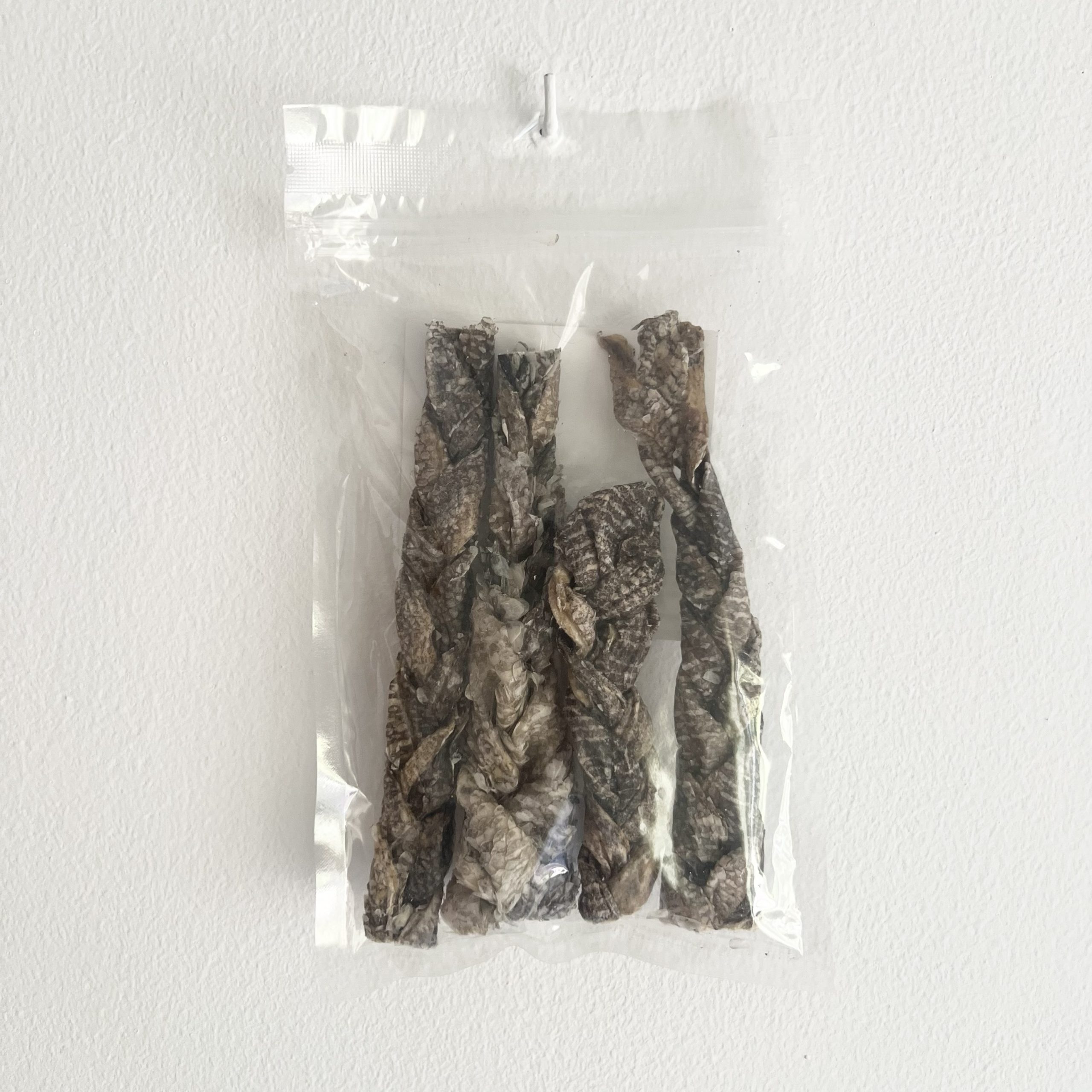 Trenzas de Piel de Bacalao - 70g - Imagen 3